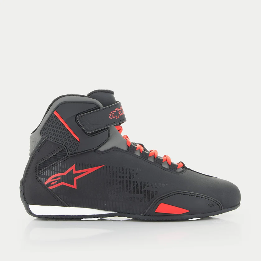 2515518-1303-r3_sektor-shoe-web_4147da31-86de-4fdd-b0d5-b6cd988f27bd